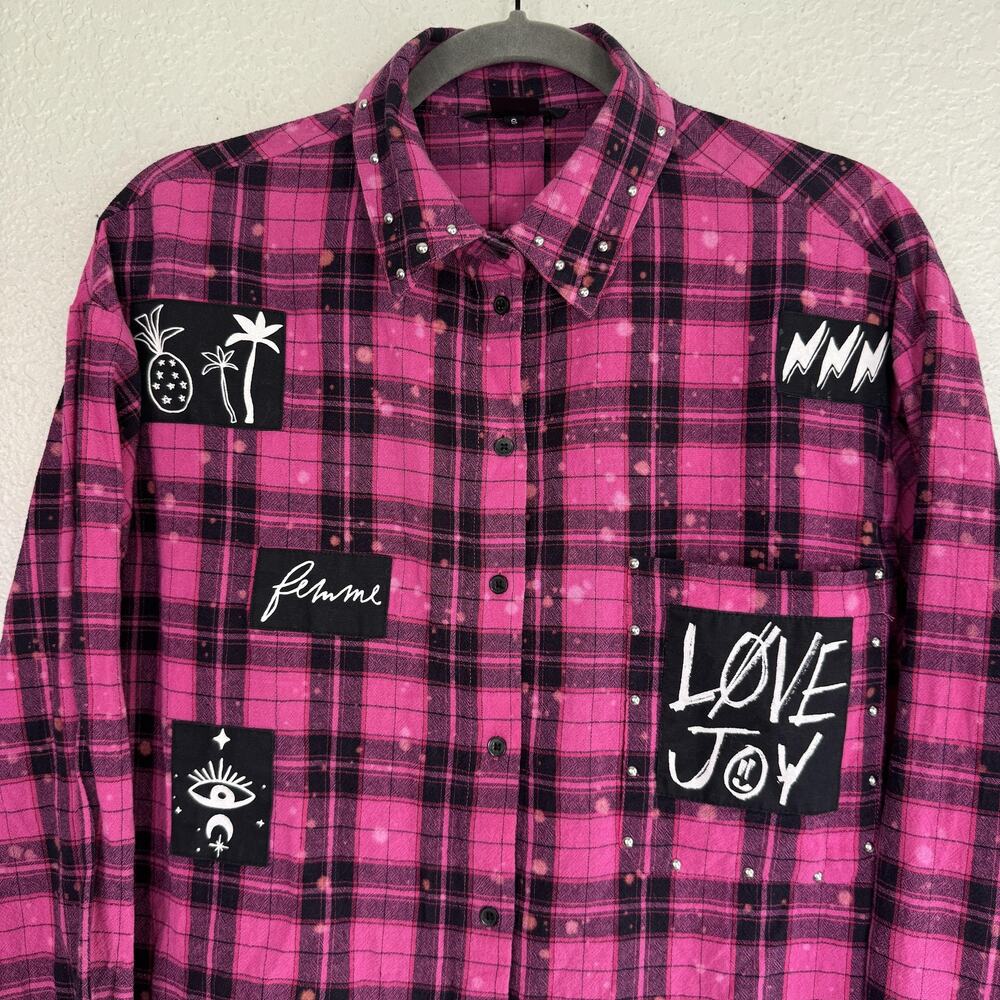 Desigual Shirt Womens Small Plaid Studded Flannel Graphic Patch Grunge Pink - Picture 7 of 14